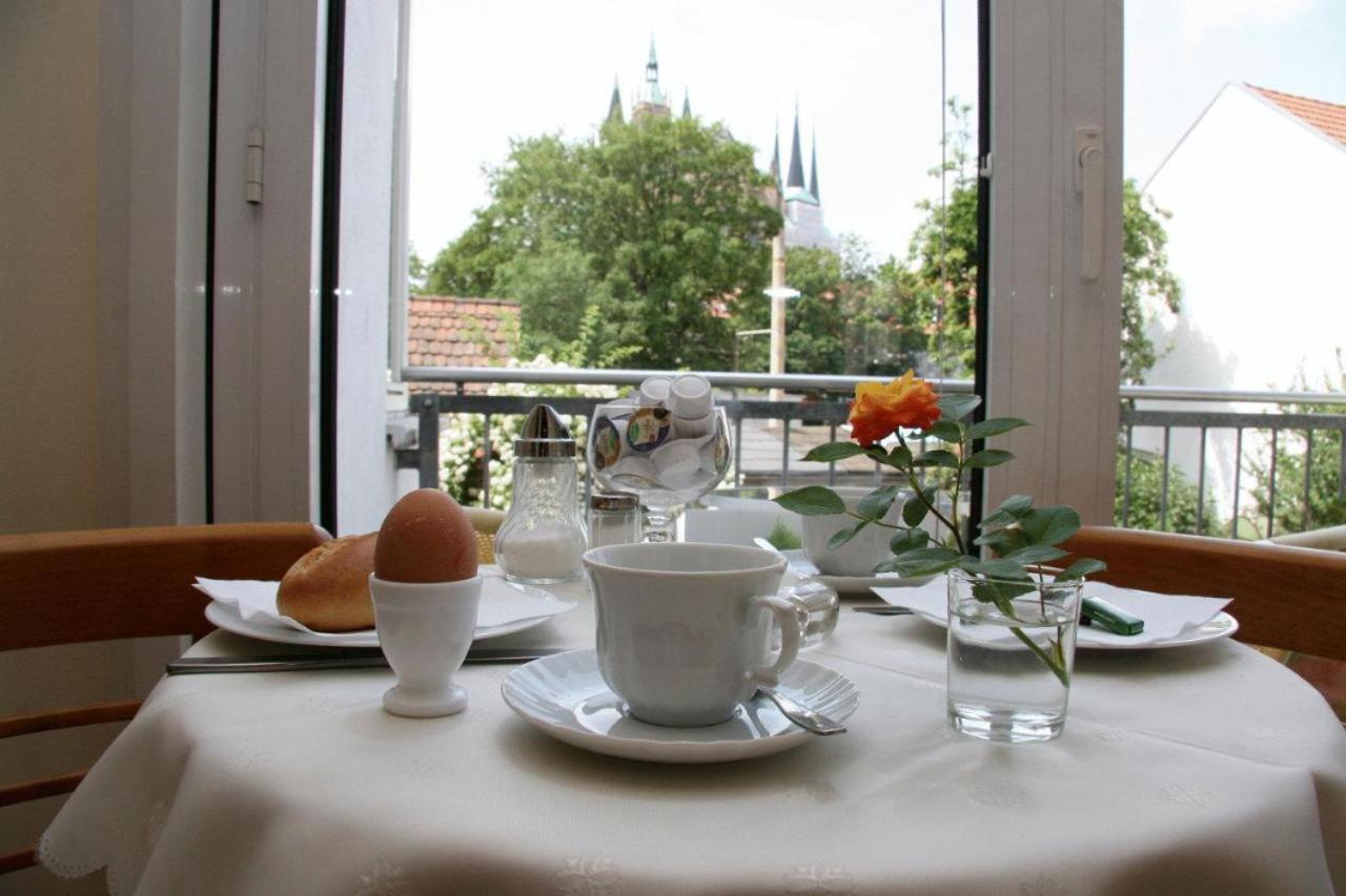 Hotelpension Am Dom Эрфурт Экстерьер фото